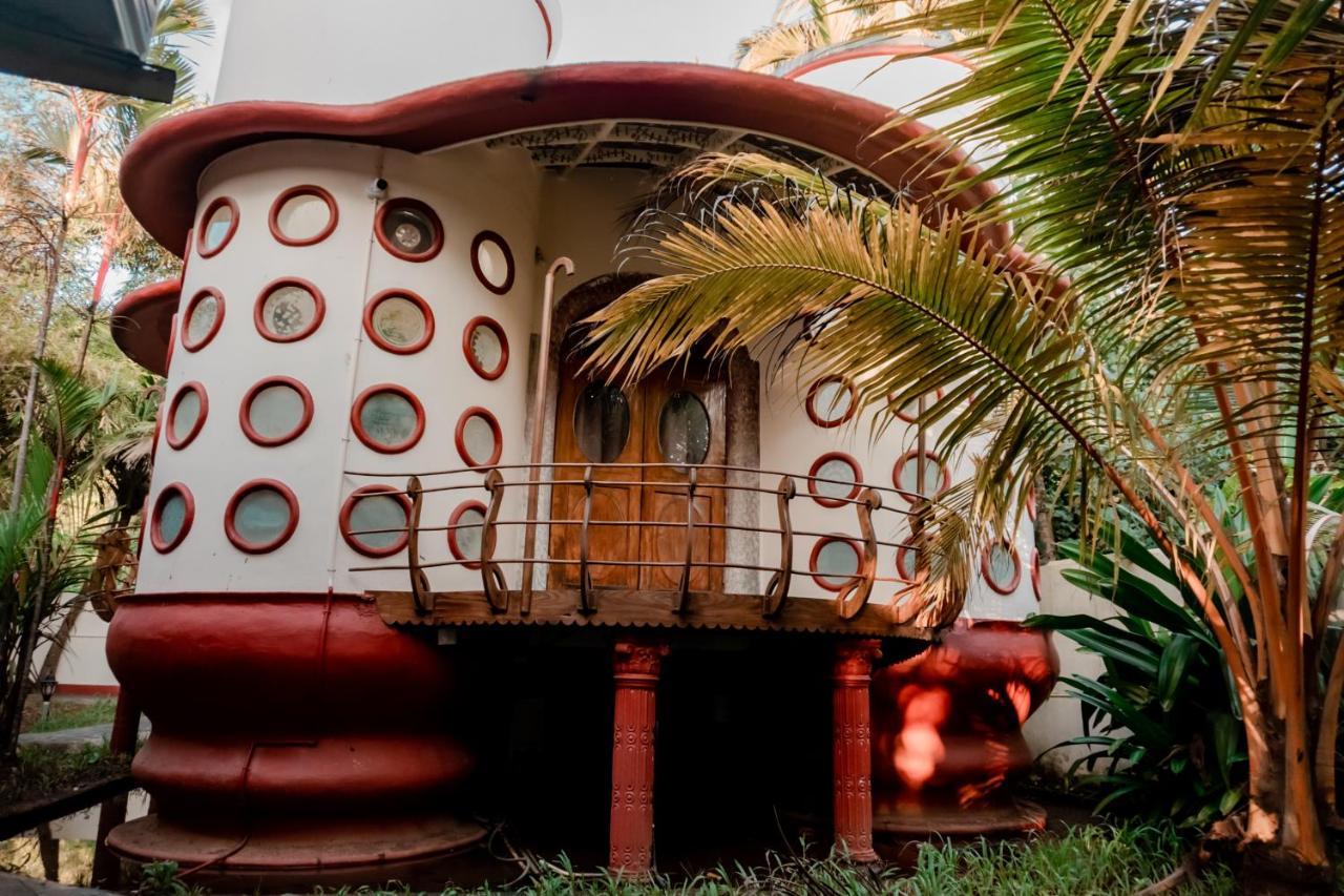 Eden Garden By Cliff Way Hotel Varkala Kültér fotó