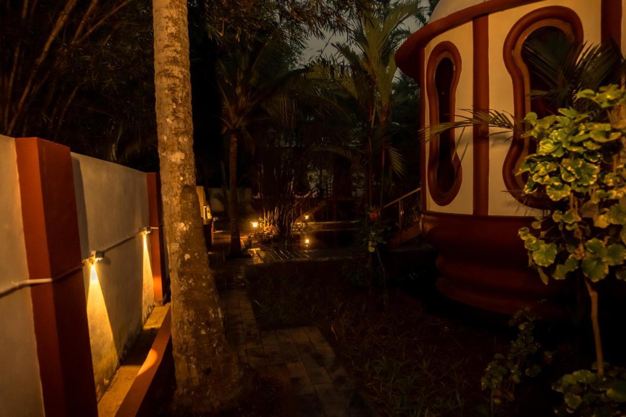 Eden Garden By Cliff Way Hotel Varkala Kültér fotó