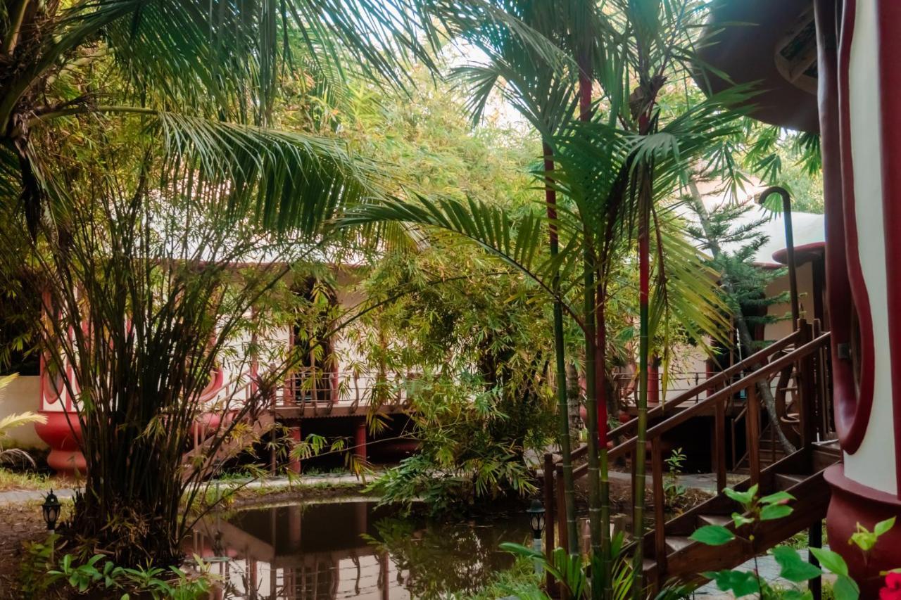 Eden Garden By Cliff Way Hotel Varkala Kültér fotó